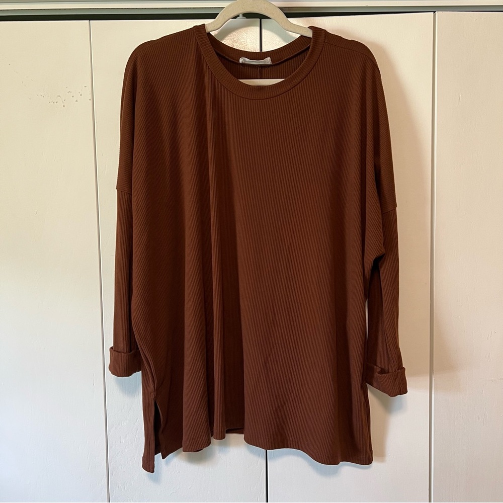 Carly Jean Los Angeles Ribbed Brown Evelyn Top